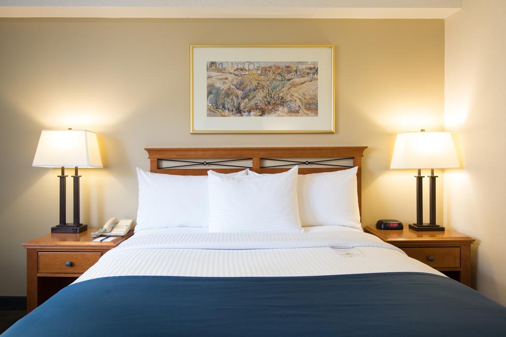 Park Town Hotel Saskatoon Extérieur photo